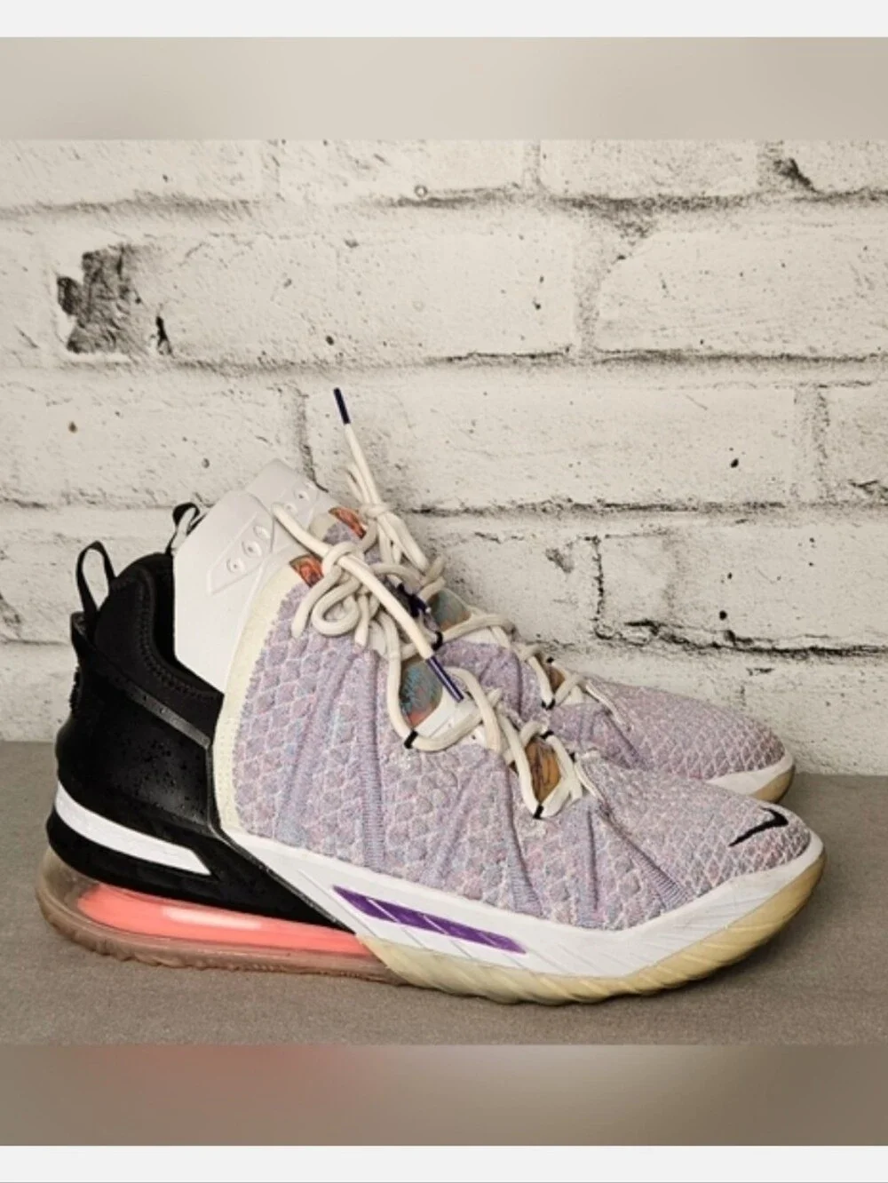 Nike LeBron Basketball Shoes Air Max Knit Sneakers Mens Size 10